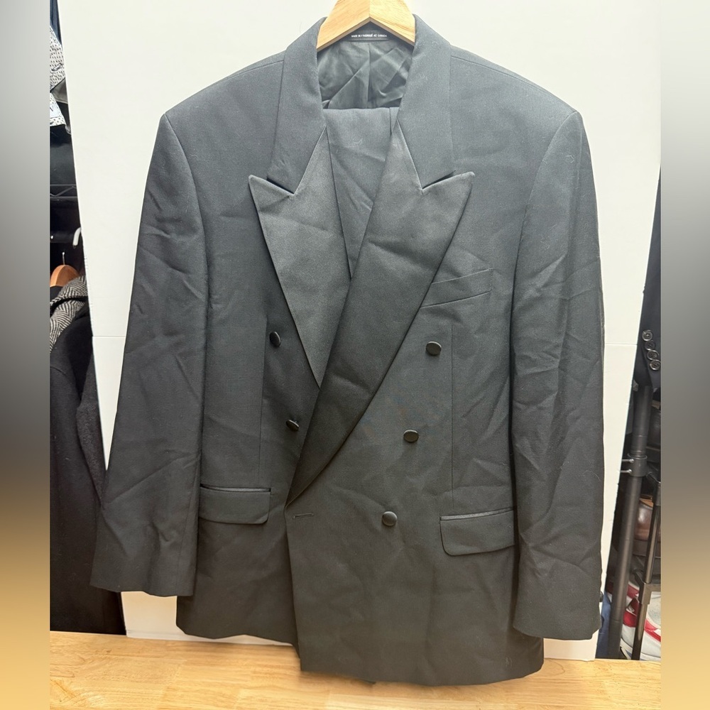 Classic Black Double-Breasted Tuxedo